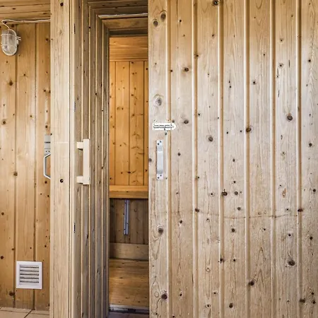 Three-bedroom In Ulfborg Thorsminde